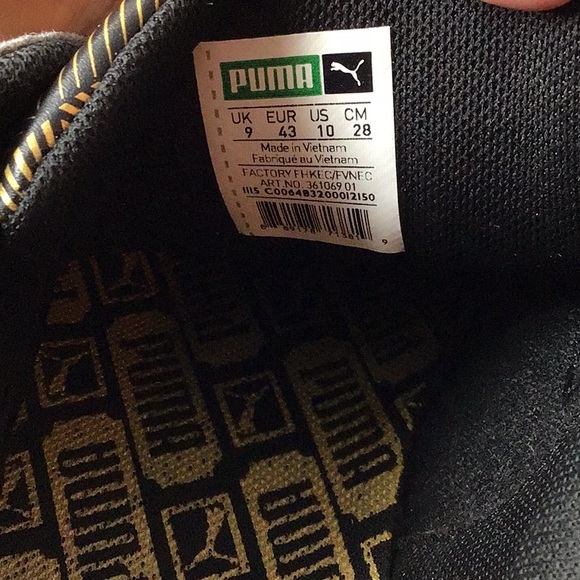 Pumas Women’s Basketball Classic Sneakers - Picture 11 of 12